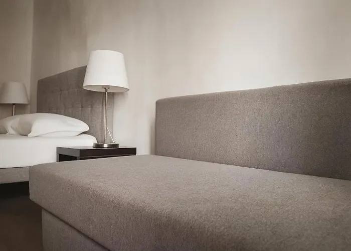 Casa Milano - Apartments And Rooms - Duomo'S Whisper, Balcony